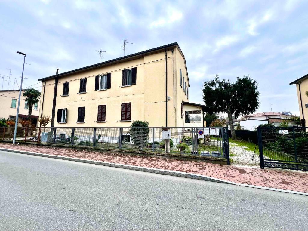 Appartamento a Alfonsine in Via Don Giovanni Minzoni, 15 - Foto 2