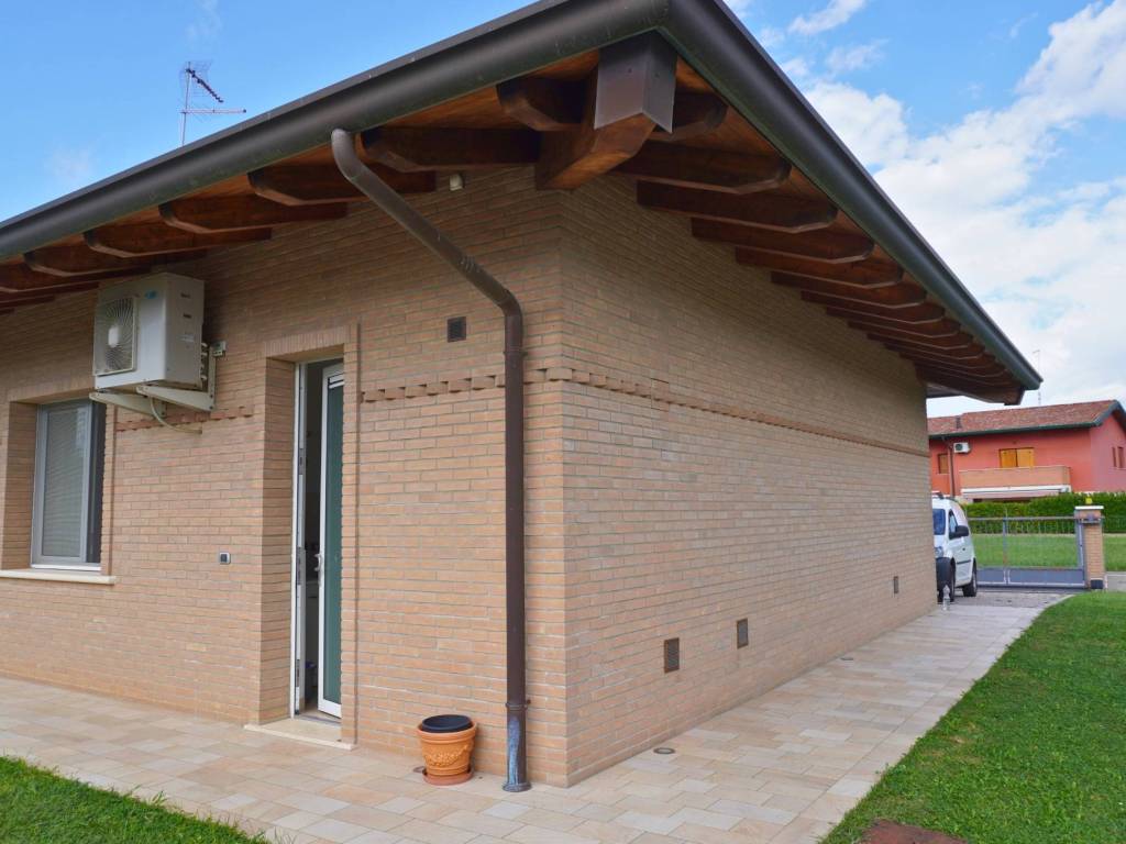 Villa a Latisana in Via Laguna - Foto 5