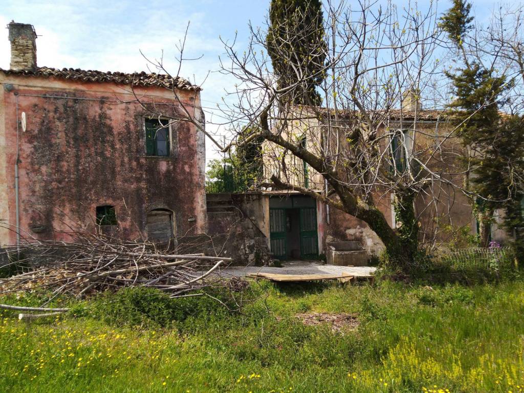 Rustico / casale a Isernia in Località Colle Cioffi - Foto 4