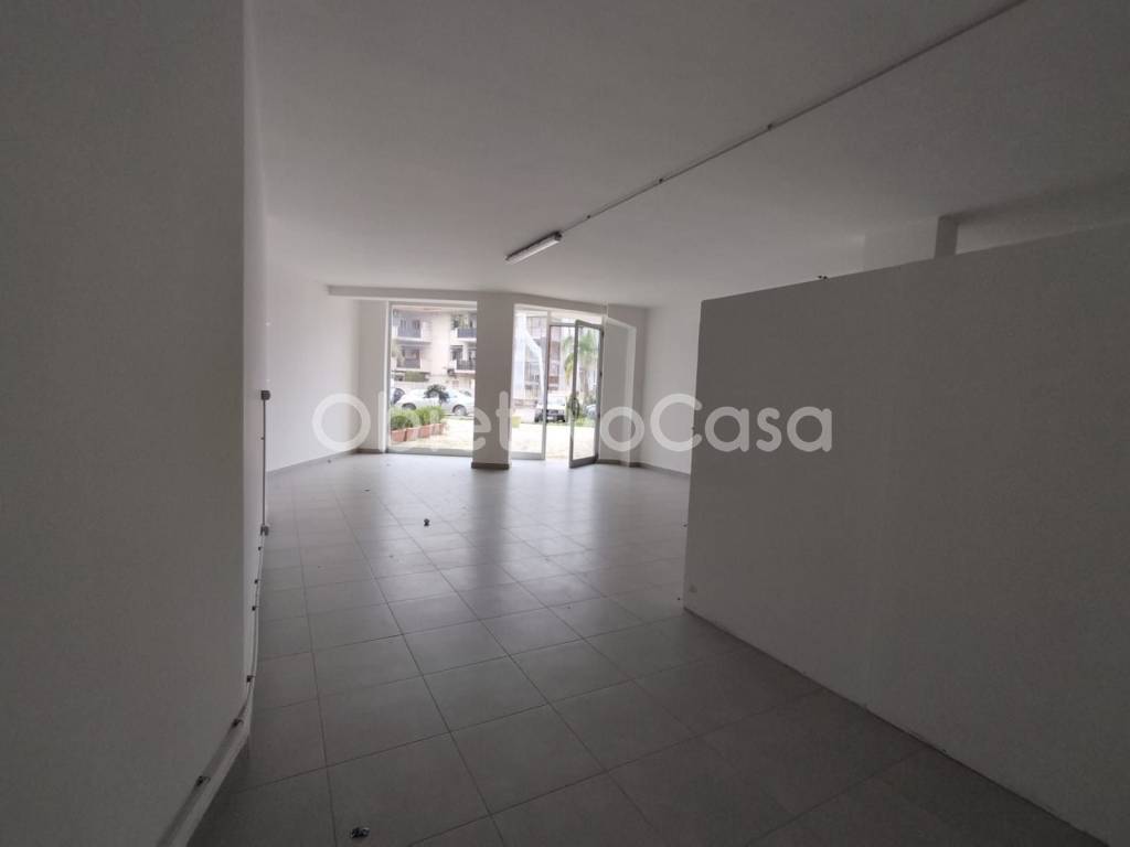 Immobile a Caserta in Viale Lincoln Ii Tratto, 198 - Foto 3