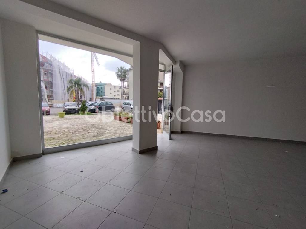 Immobile a Caserta in Viale Lincoln Ii Tratto, 198 - Foto 4