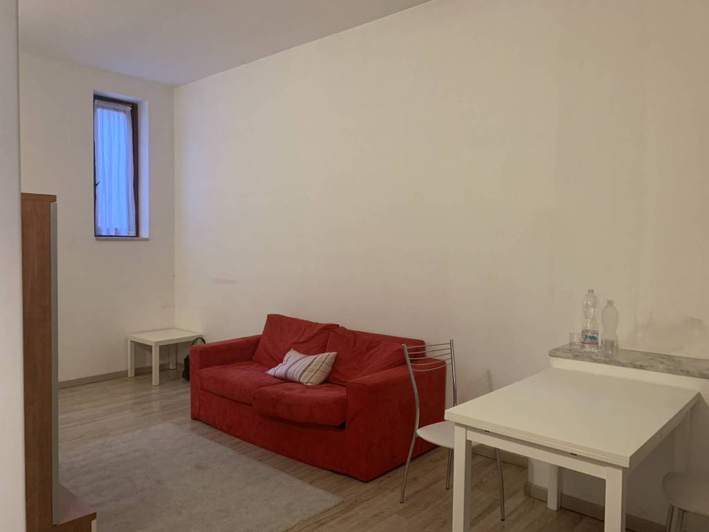 Appartamento a Pavia in Viale Lungo Ticino Visconti - Foto 2