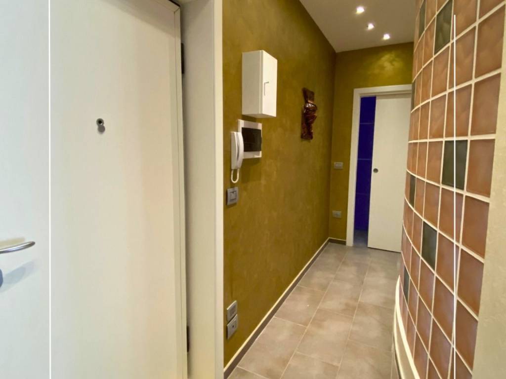 Appartamento a Taranto in Via D'Alo Alfieri, 35 - Foto 2
