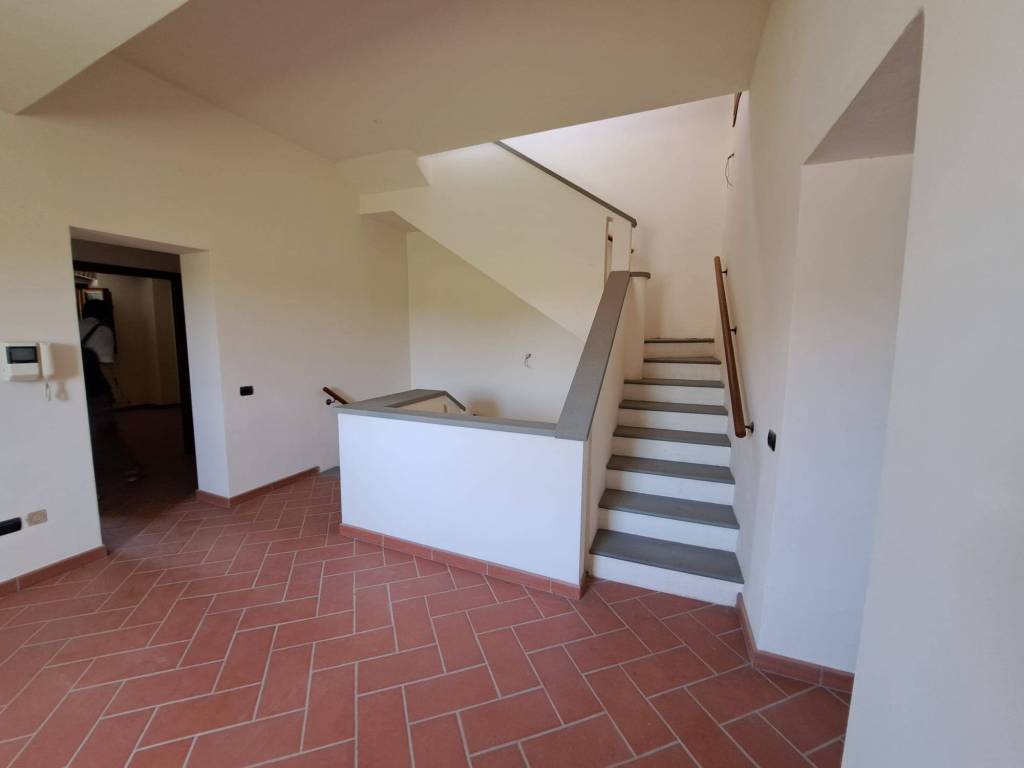 Villa a Poggibonsi in Località Montefalconi - Foto 2