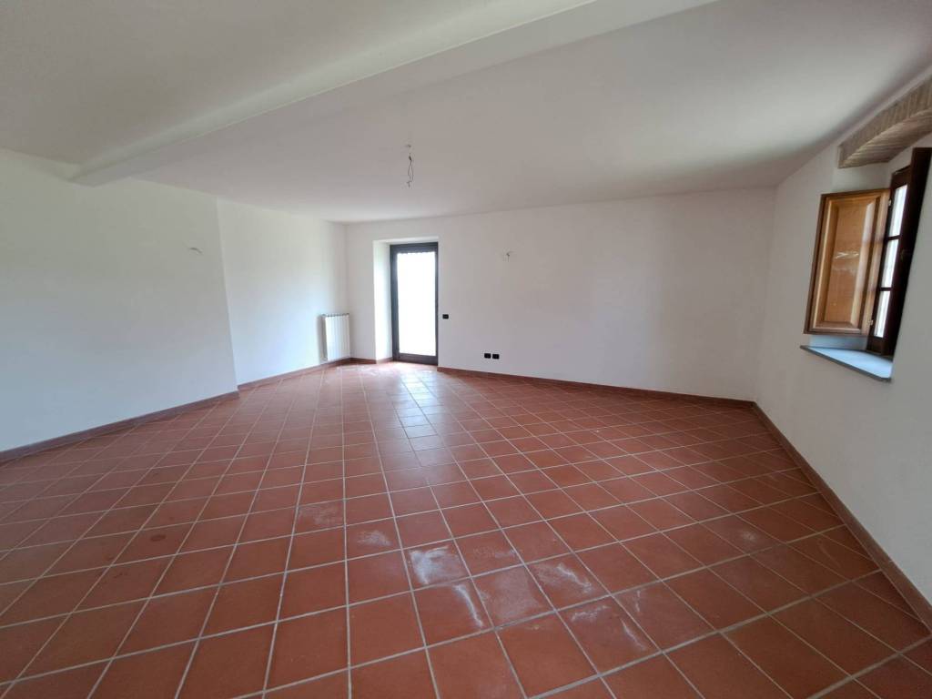 Villa a Poggibonsi in Località Montefalconi - Foto 4