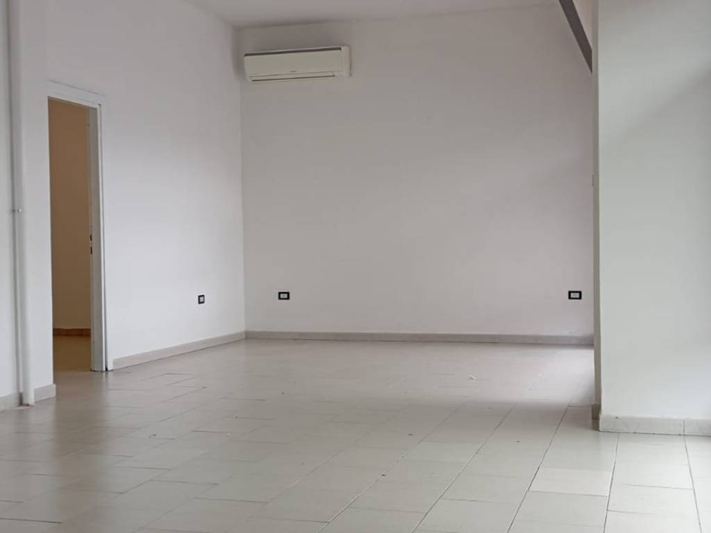 Immobile a Maddaloni in Via Carlo De Chollet - Foto 4