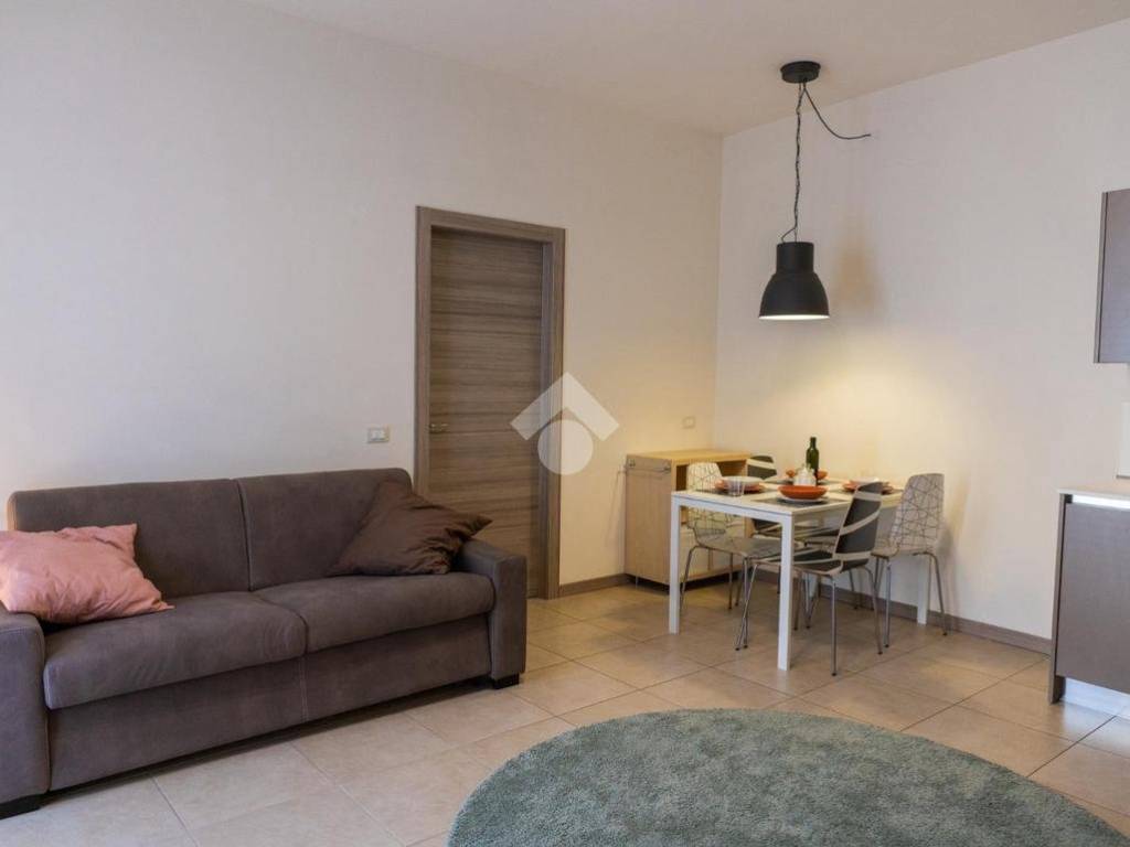Appartamento a Verona in Via Dietro Filippini, 7 - Foto 2
