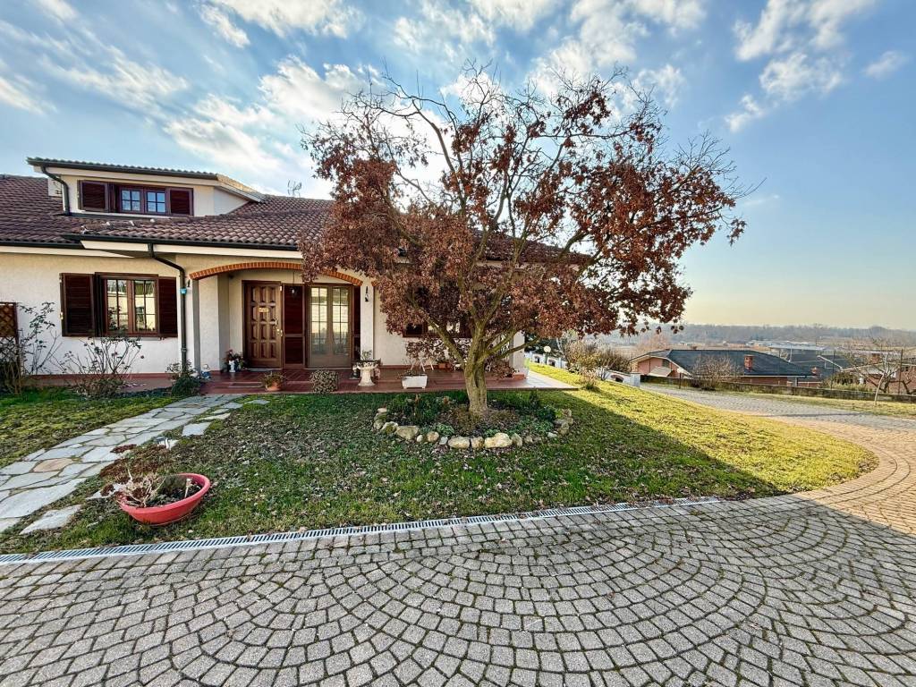 Villa a Ceresole alba in Via San Rocco, 24 - Foto 2