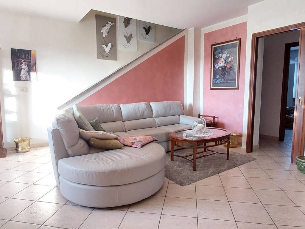 Villa a Airasca in Via Valdo Fusi, 37 - Foto 2