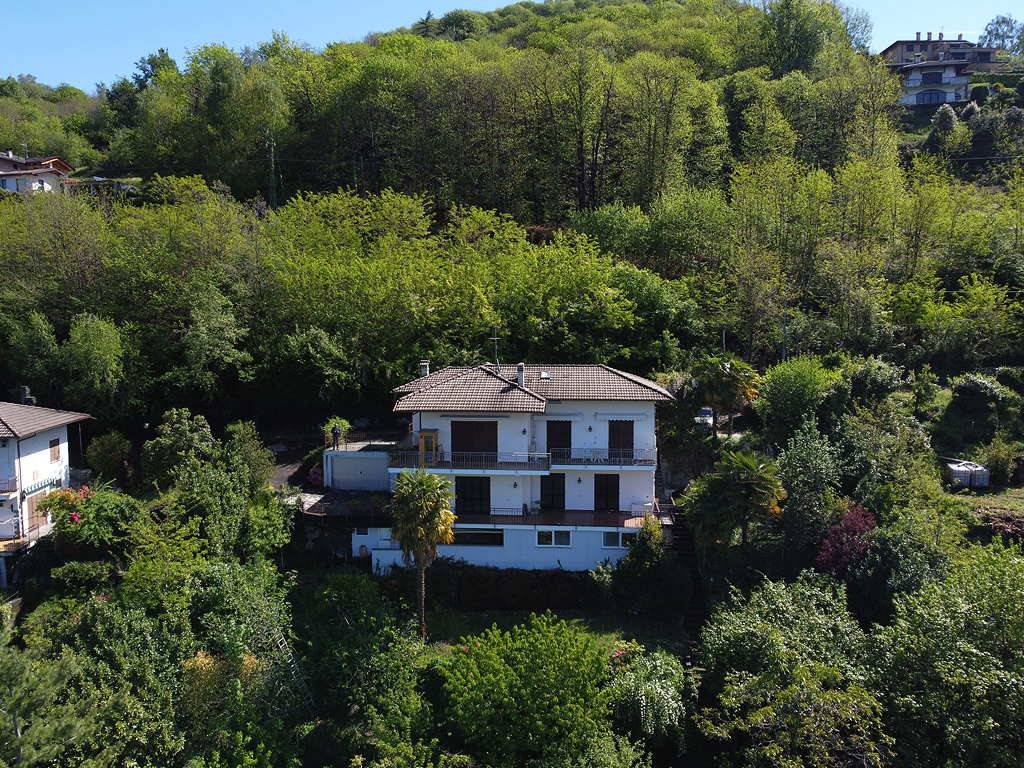 Appartamento a Miasino in Via Pettenasco, 15 - Foto 2