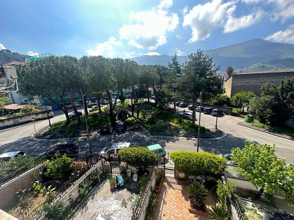 Villa a Nocera inferiore in Via Eduardo De Filippo - Foto 4