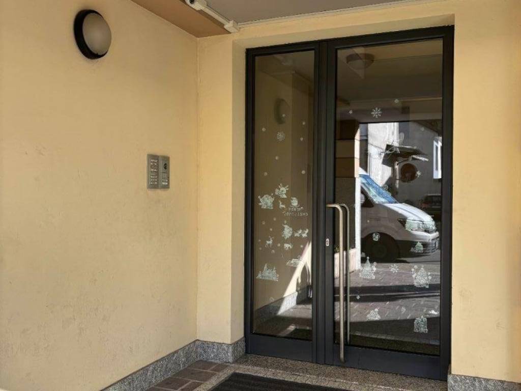 Appartamento a Valera fratta in Via John e Robert Kennedy - Foto 2