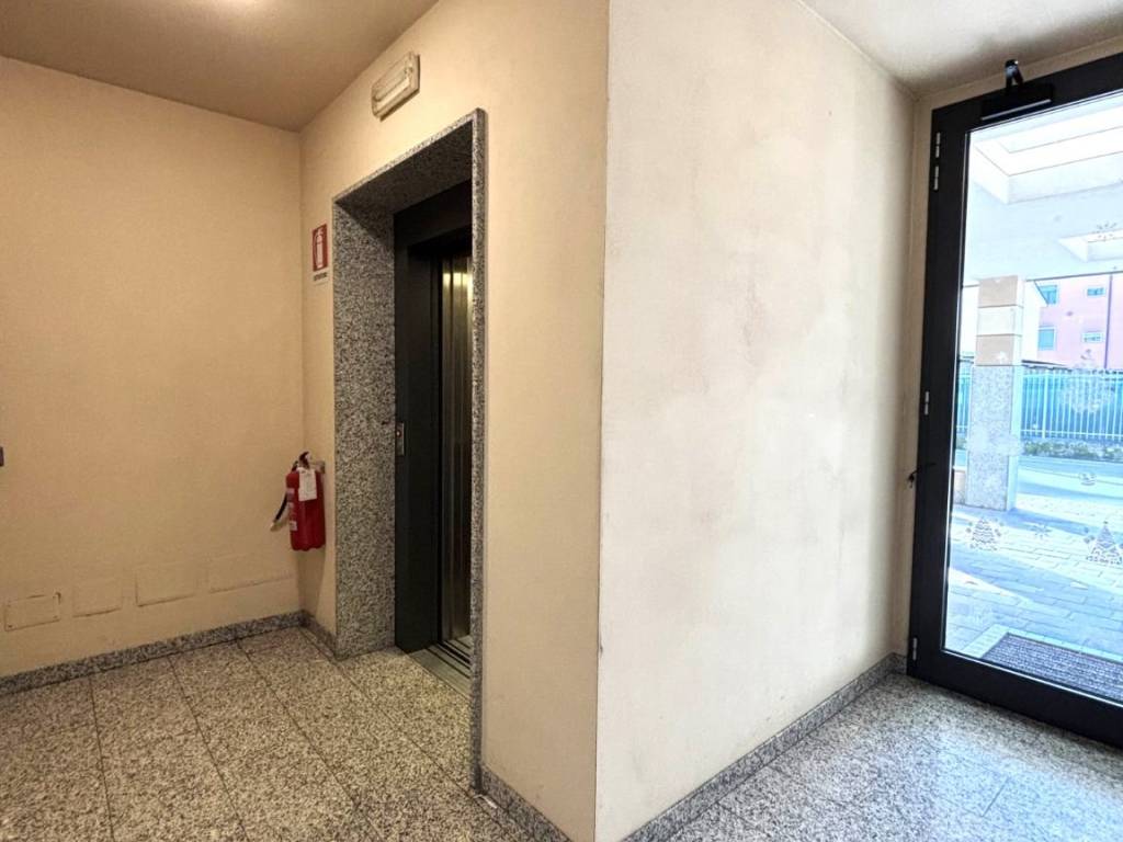 Appartamento a Valera fratta in Via John e Robert Kennedy - Foto 3