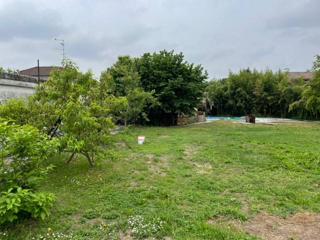 Terreno a Vercelli - Foto 2