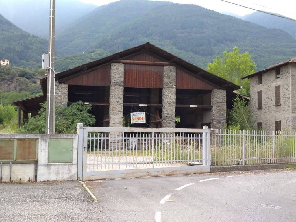 Terreno a Berbenno di valtellina in Via Nazionale Est, 97 - Foto 1