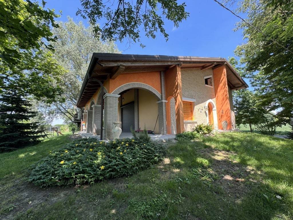 Villa a Argenta in Via dell'Olmo, 15 - Foto 4