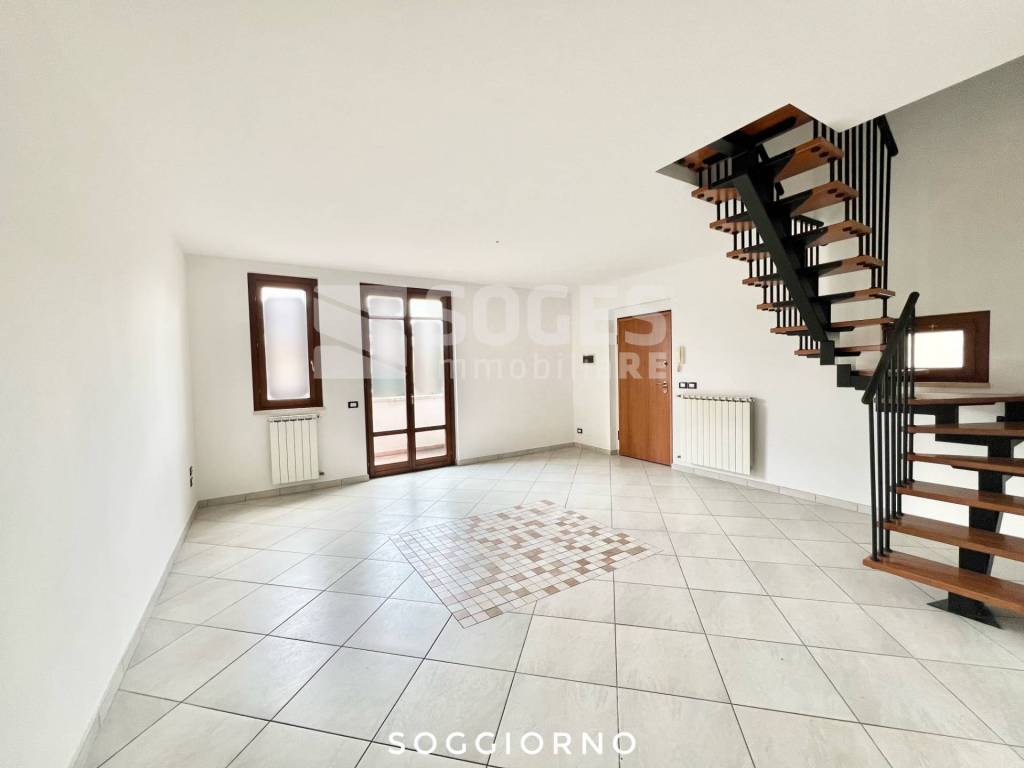 Appartamento a Montevarchi in Via Leonardo da Vinci - Foto 3