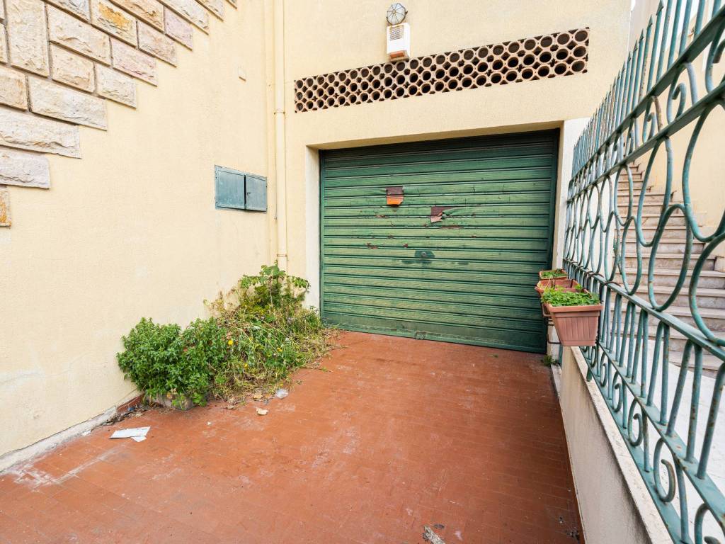 Appartamento a Quartu sant'elena in Via Livorno - Foto 3