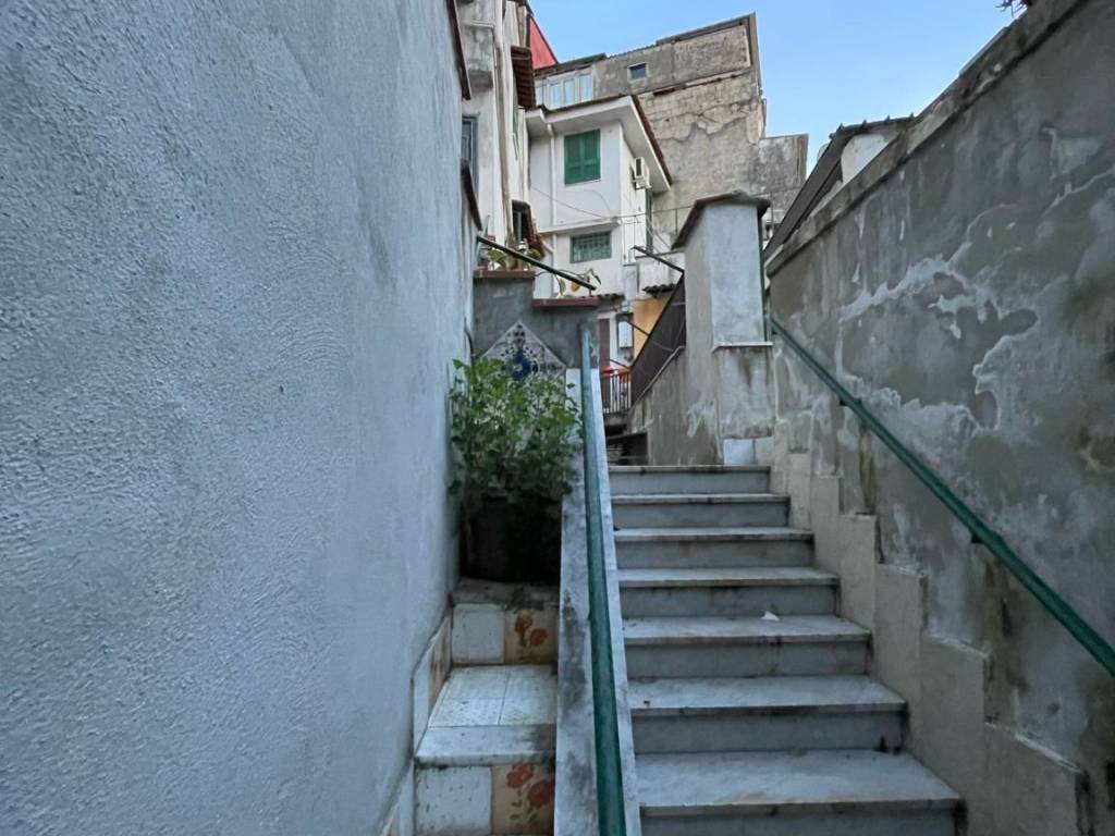 Appartamento a Napoli in Via Vecchia Roma, 23 - Foto 3