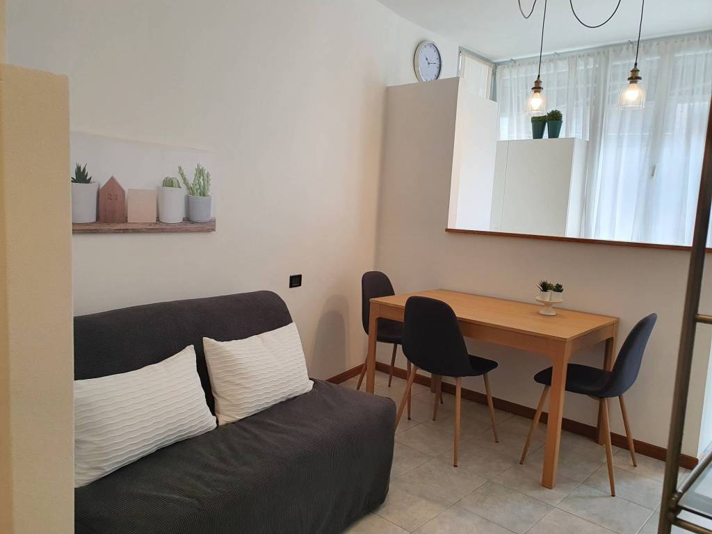 Appartamento a Sondrio in Lungomallero Armando Diaz, 34 - Foto 3