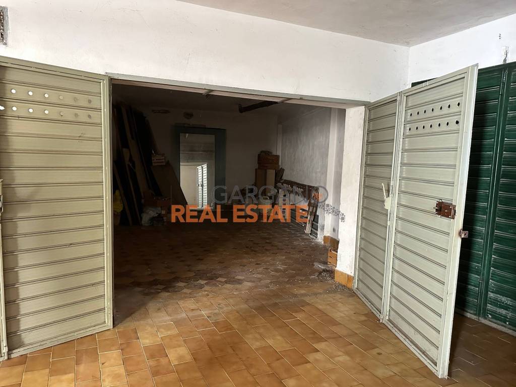 Box / garage a Vieste in Via Dante Alighieri - Foto 4
