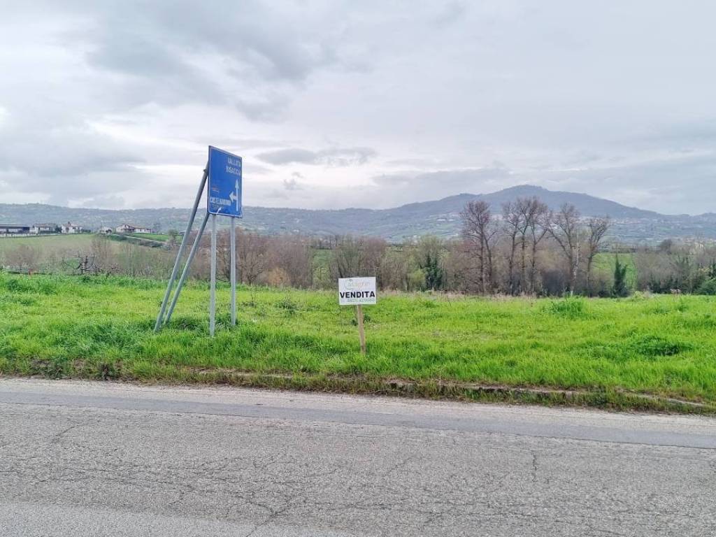 Terreno a Castel baronia in SP281 - Foto 2