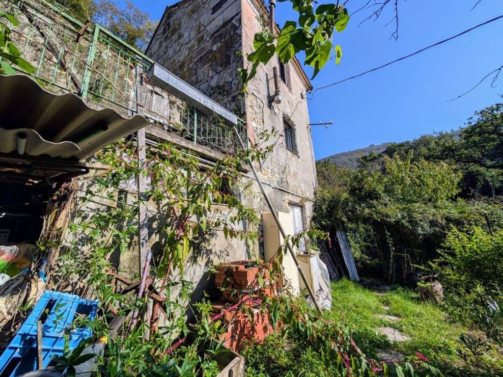 Casa indipendente a Genova in Via Torbella, 24 - Foto 3