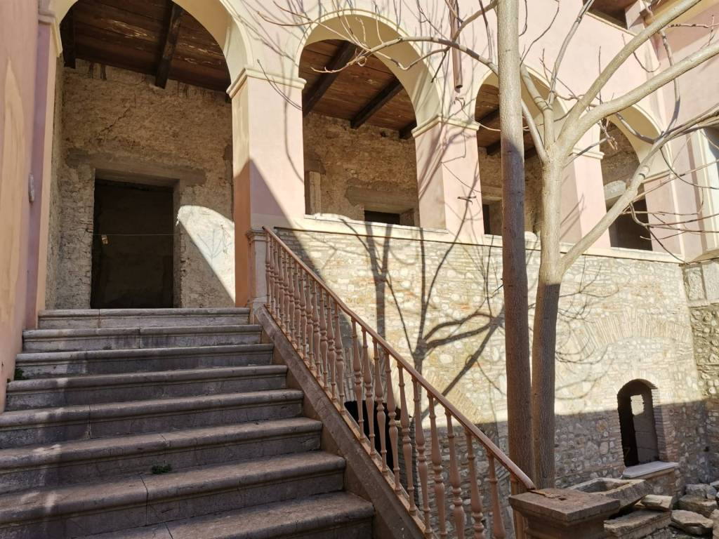 Appartamento a Benevento in Via Erik Mutarelli - Foto 2