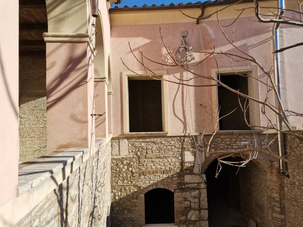 Appartamento a Benevento in Via Erik Mutarelli - Foto 3