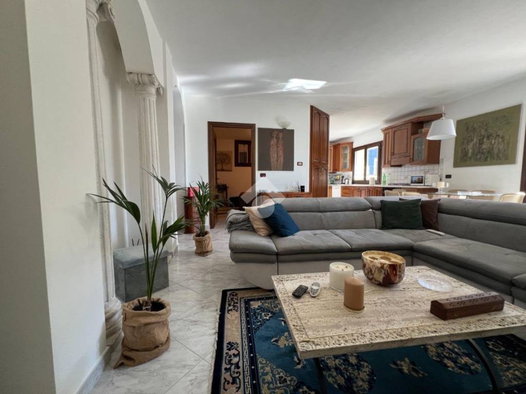Villa a Ventimiglia in Via gallardi, 171 - Foto 2