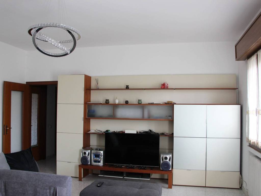 Appartamento a Salerano sul lambro in Via Giacomo Puccini, 1 - Foto 4