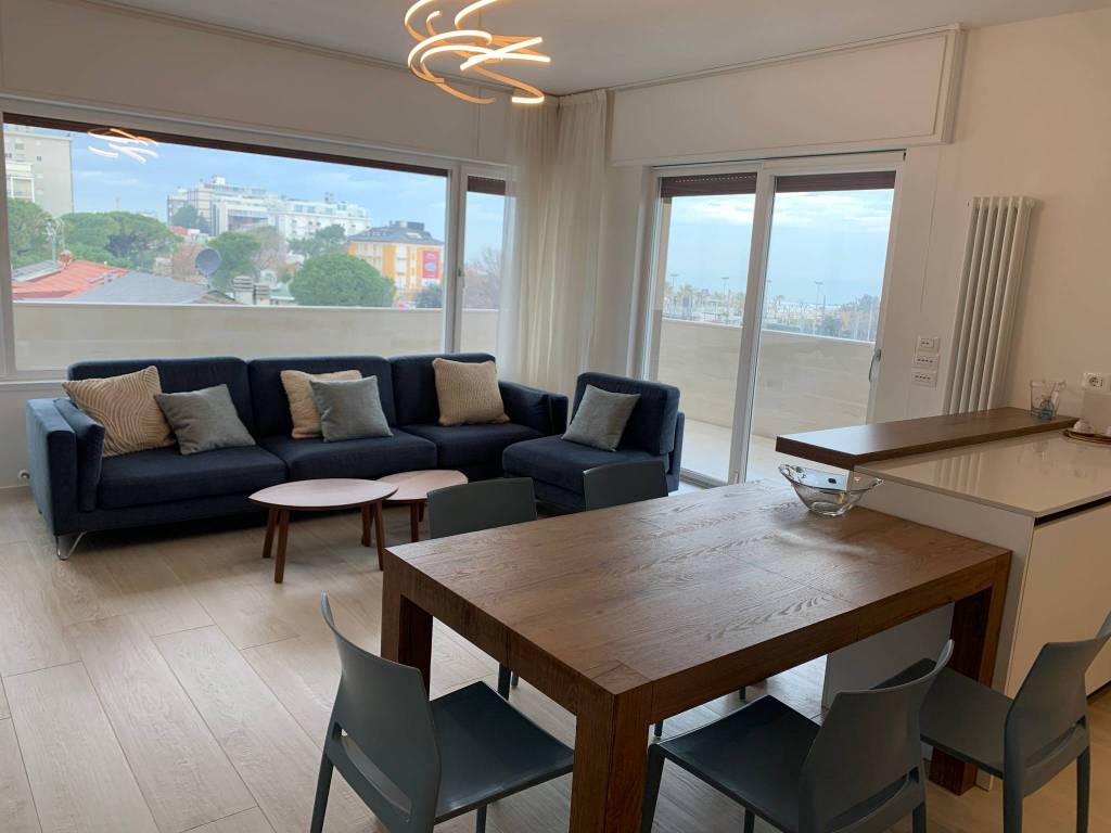 Appartamento a Riccione in Viale Maria Ceccarini - Foto 2