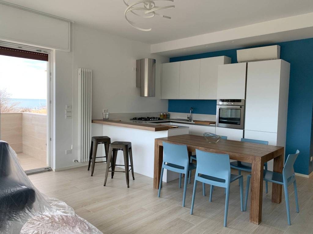 Appartamento a Riccione in Viale Maria Ceccarini - Foto 3