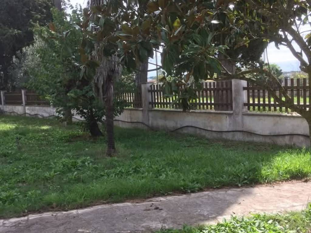 Villa a Latina in Strada Piscinara Destra - Foto 4