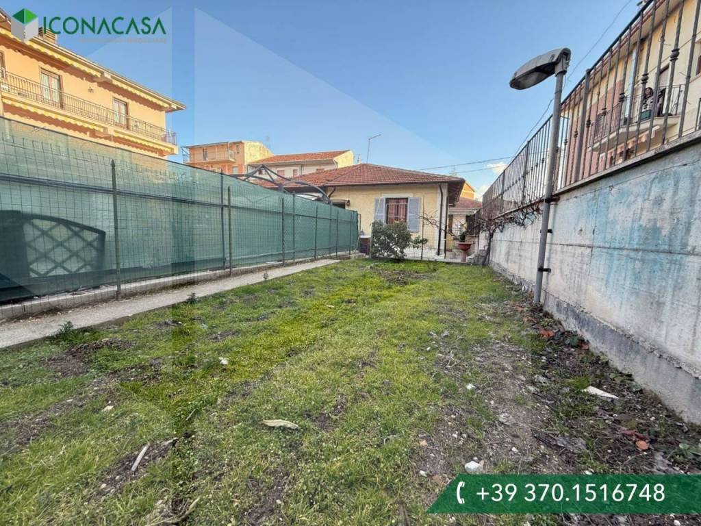 Rustico / casale a Avezzano in Via Australia, 26 - Foto 2