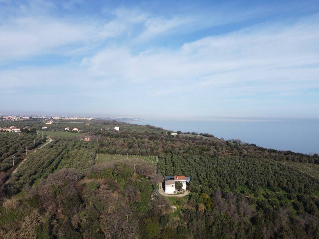 Casa indipendente a San vito chietino in Contrada Vicende, 51 - Foto 3