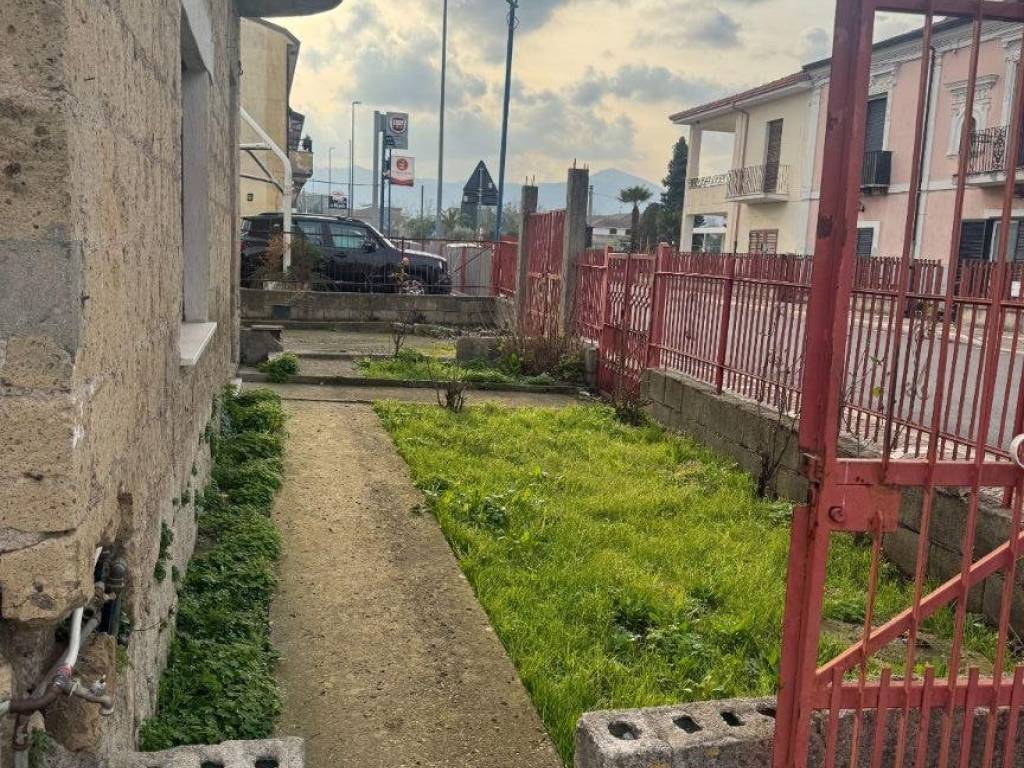 Rustico / casale a Dugenta in Via Nazionale - Foto 4