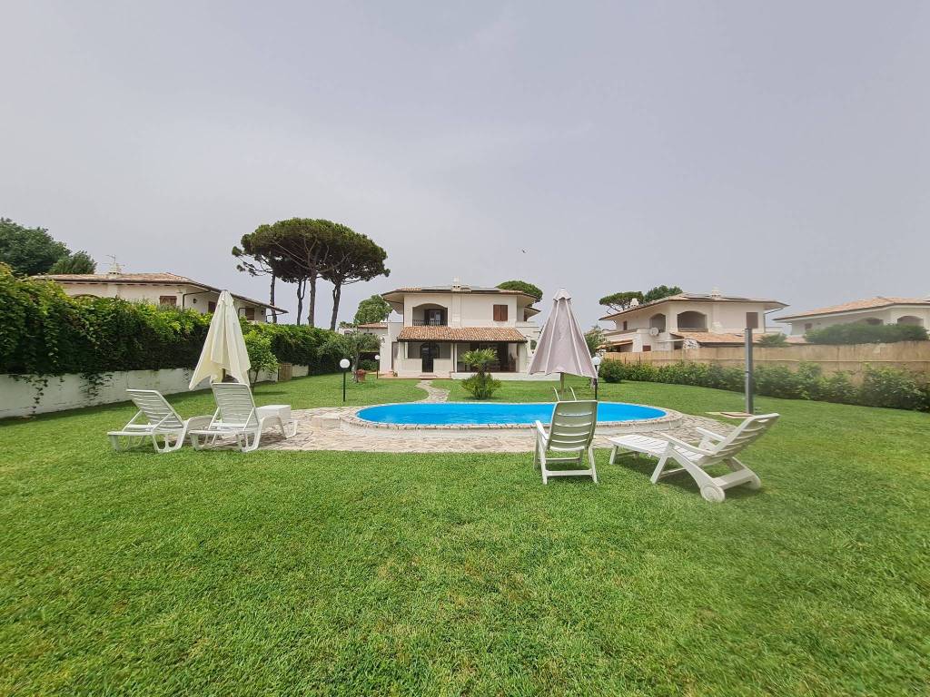 Villa a San felice circeo in Viale Europa - Foto 2