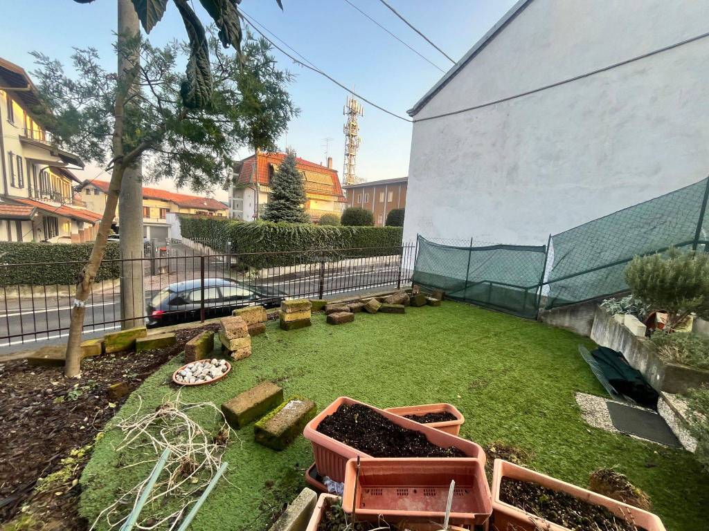 Appartamento a Solbiate con cagno in Via cesare battisti 1 - Foto 3
