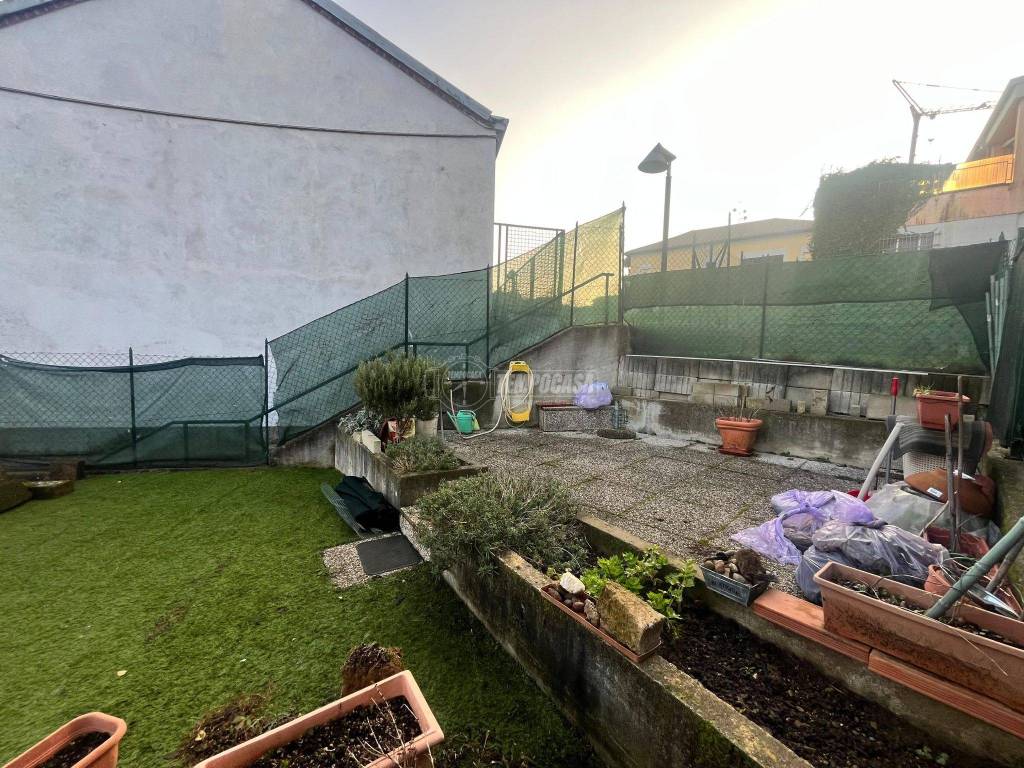 Appartamento a Solbiate con cagno in Via cesare battisti 1 - Foto 4