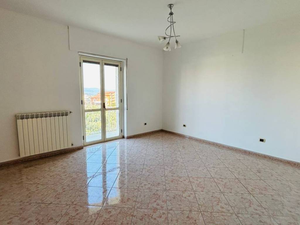 Appartamento a Lamezia terme in Via Galati - Foto 5