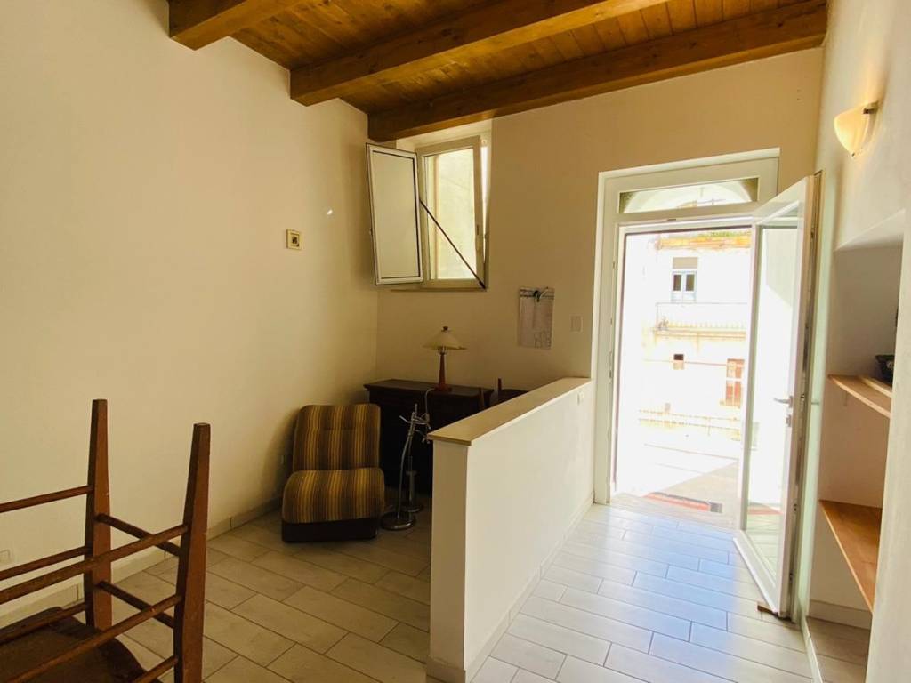 Casa indipendente a Lamezia terme in Via Carlo Poerio - Foto 4