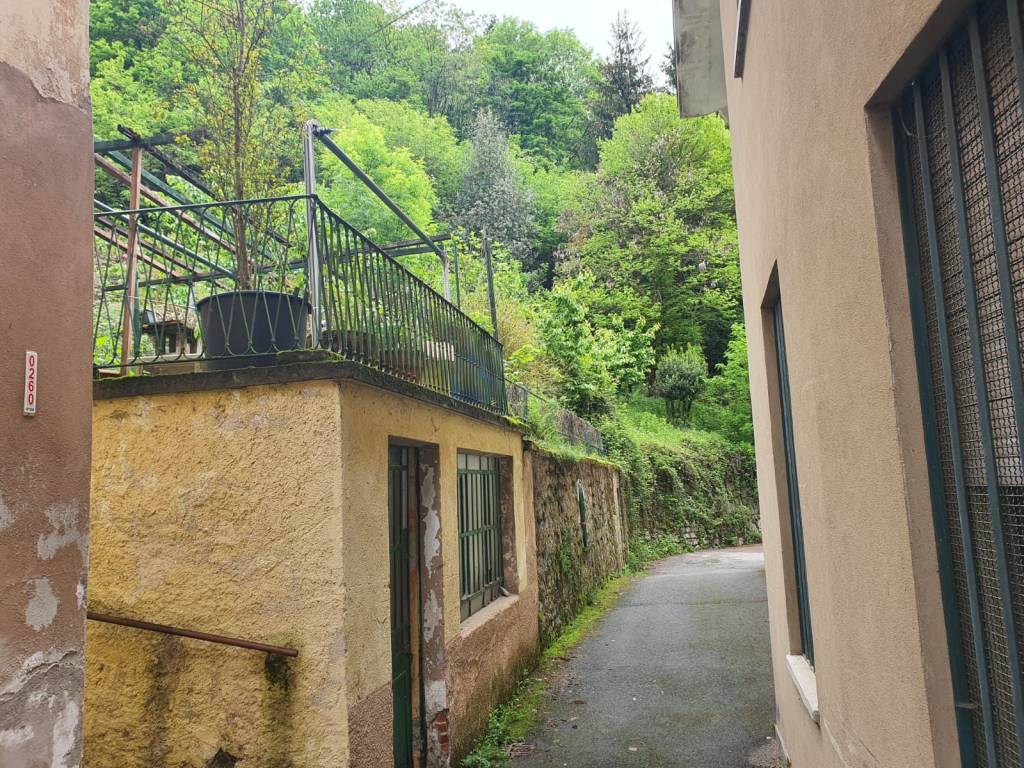 Casa indipendente a Valdilana in Frazione Robiolio, 55 - Foto 4