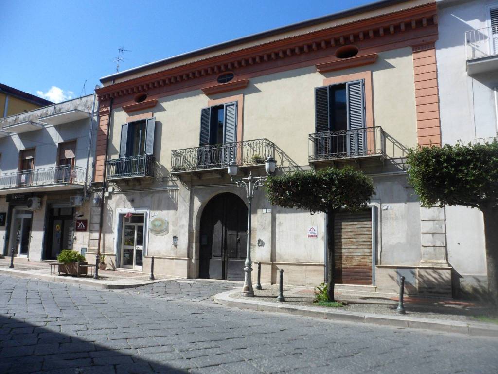 Appartamento a Airola in Corso Giuseppe Montella, 29 - Foto 2