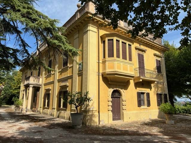 Villa a Osimo in Via Flaminia II, 107 - Foto 4
