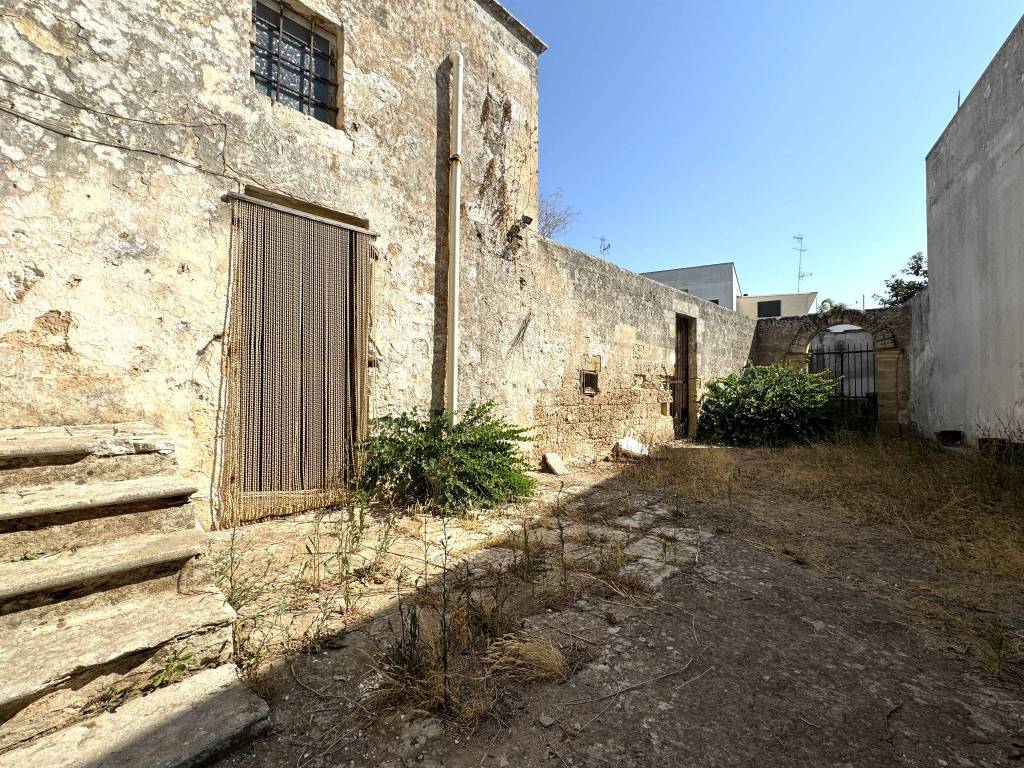 Rustico / casale a Surbo in Via Francesco Lo Re, 135 - Foto 2