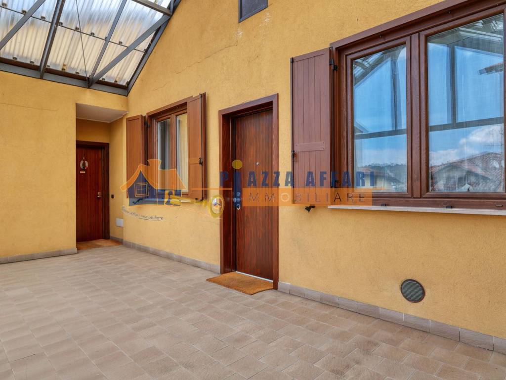 Appartamento a Jerago con orago in Via Amerigo Vespucci - Foto 4
