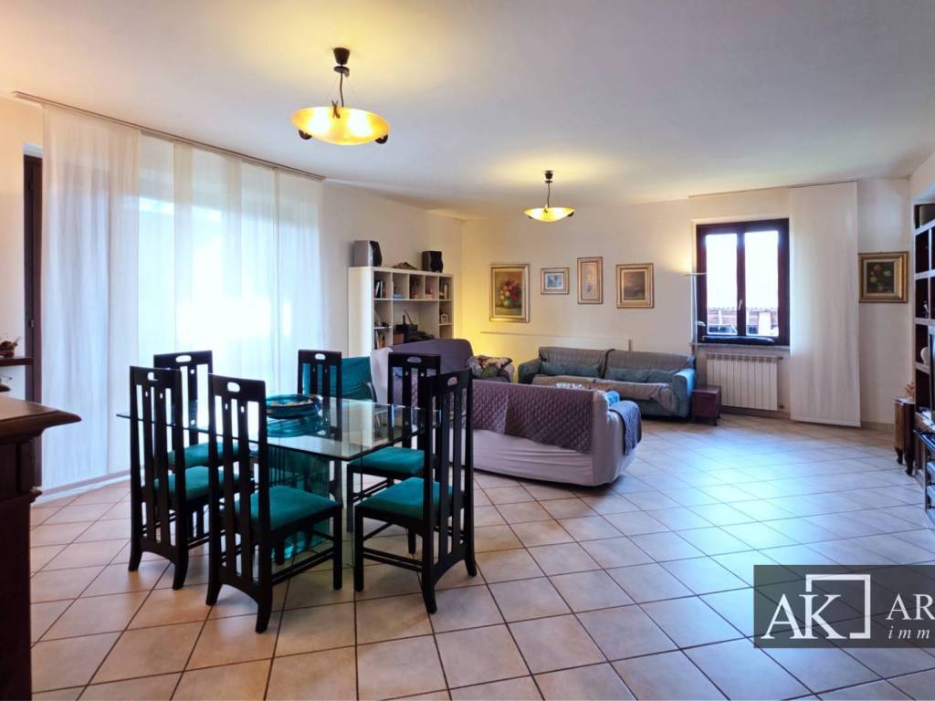 Villa a Novara in Via Uglietti - Foto 4