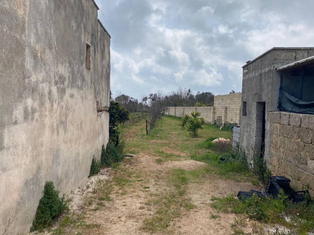 Villa a Tricase in Strada Comunale Arena - Foto 4