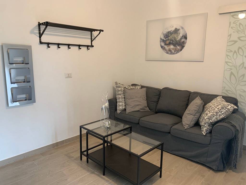 Appartamento a Riccione in Viale Vincenzo Monti - Foto 2